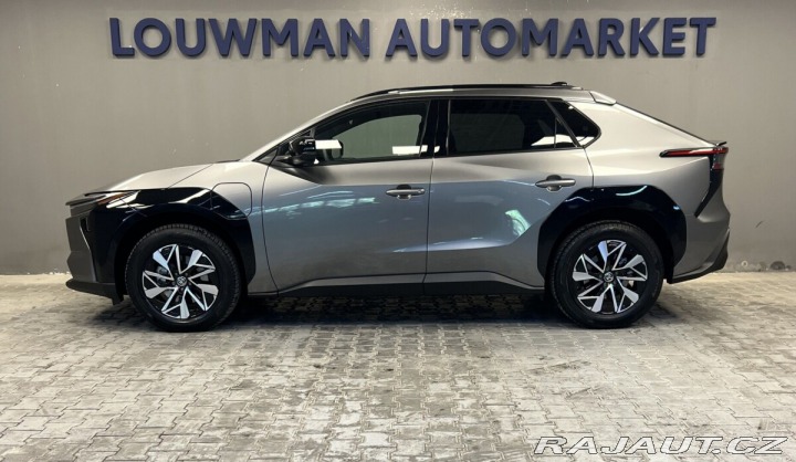 Toyota bZ4X STYLE 73.1 kWh 2026