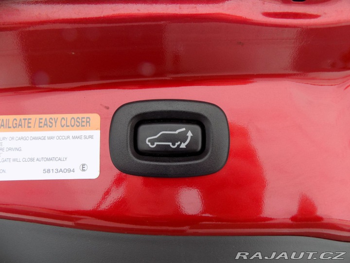 Mitsubishi Outlander 2.4 PHEV/4WD/1.Maj./LED/ 2021