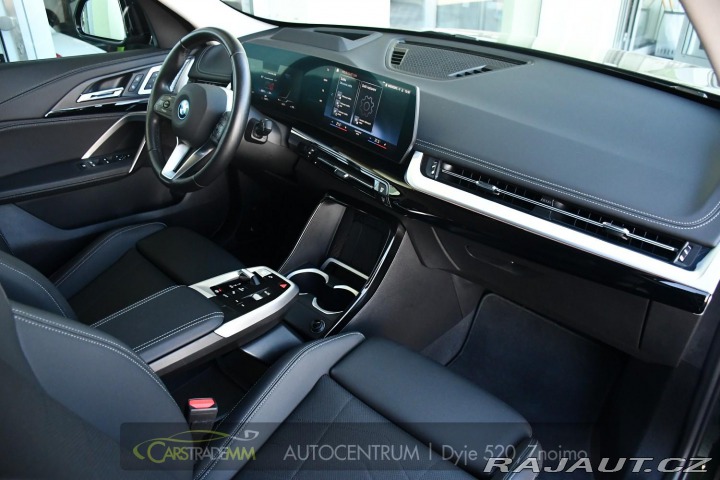 BMW iX1 xDrive30 X-LINE H/K REZER 2022