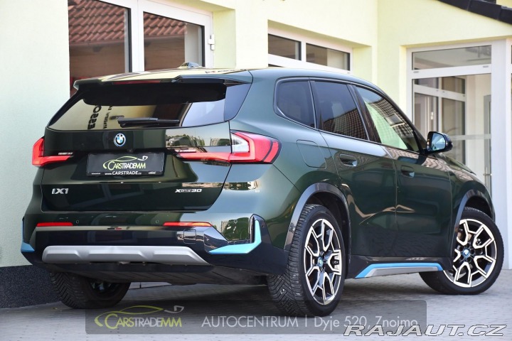 BMW iX1 xDrive30 X-LINE H/K REZER 2022