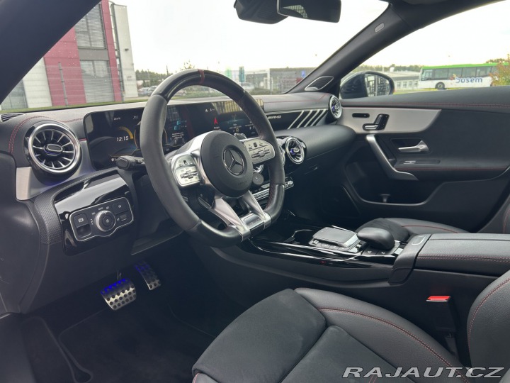 Mercedes-Benz CLA 45 S AMG 4MATIC+ Shooting 2022
