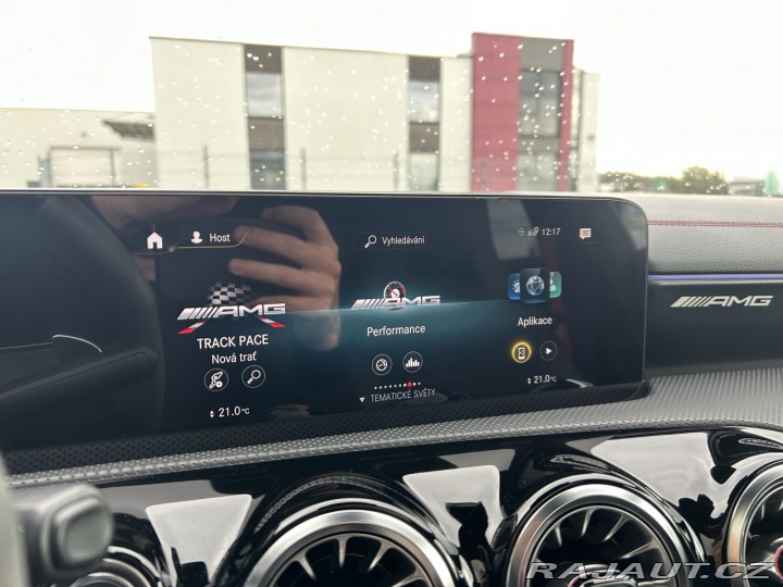 Mercedes-Benz CLA 45 S AMG 4MATIC+ Shooting 2022