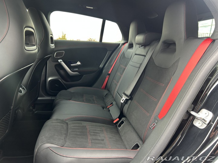 Mercedes-Benz CLA 45 S AMG 4MATIC+ Shooting 2022