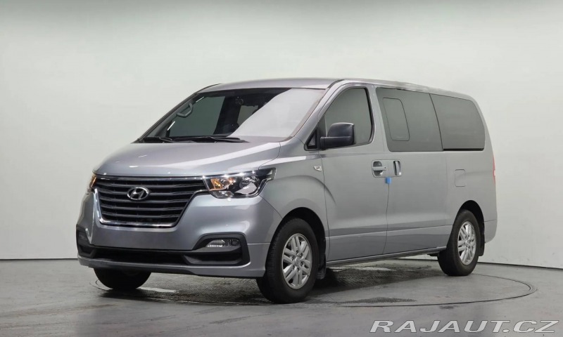 Hyundai H 1 STAREX 2.5CRDi - 5 miest