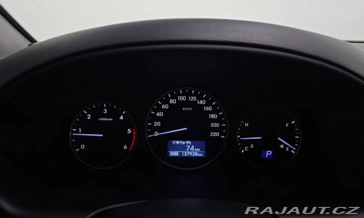 Hyundai H 1 STAREX 2.5CRDi - 5 miest 2019