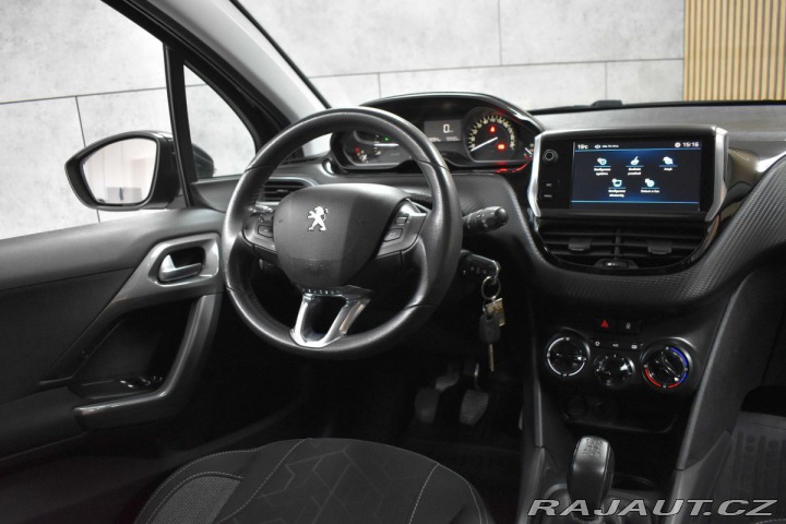 Peugeot 2008 1.2 PureTech*PO SERVISE*Č 2018