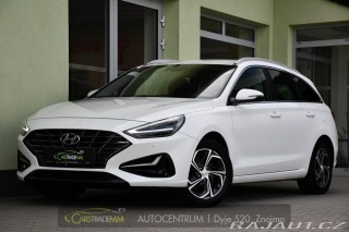 Hyundai i30 1,6CRDi STYLE AUTOMAT