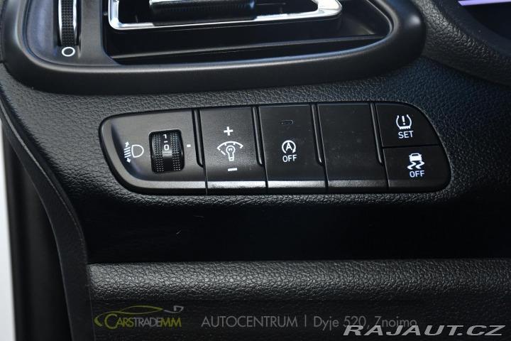 Hyundai i30 1,6CRDi STYLE AUTOMAT 2021