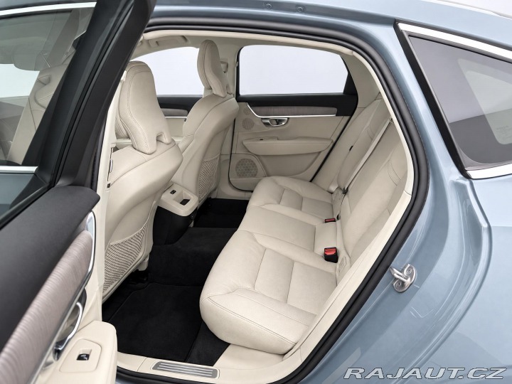 Volvo S90 2,0 B5 184kW CZ DPH 2023