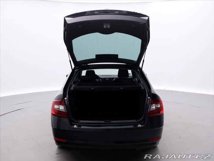 Škoda Octavia 2,0 TDi 110kW Style Aut.k 2017
