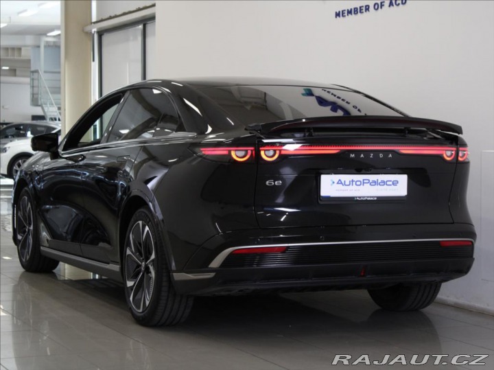 Mazda Ostatní modely 6e 0,0 68kWh 190kW Takumi PL 2025