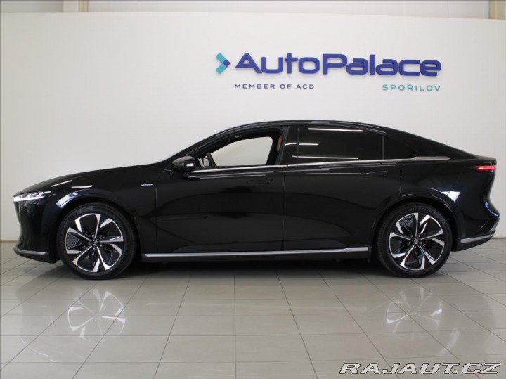 Mazda Ostatní modely 6e 0,0 68kWh 190kW Takumi PL 2025