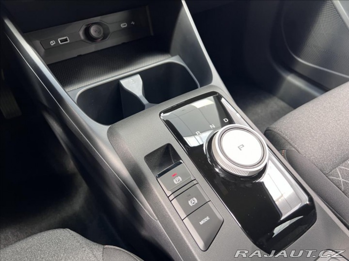 MG MG3 1.5 HYBRID+ Emotion 12tkm 2025
