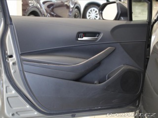 Toyota Corolla 2,0 HEV 135kW TREK 64tkm. 2021