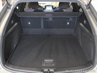 Toyota Corolla 2,0 HEV 135kW TREK 64tkm. 2021