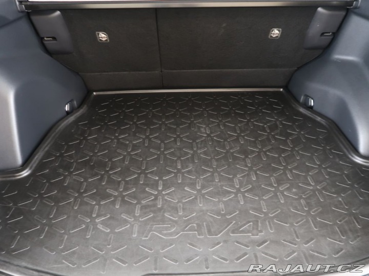 Toyota RAV4 2.5Hybrid,Selection,CZ,1M 2023