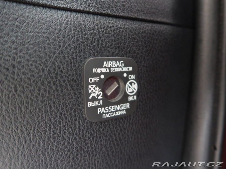 Toyota Yaris 1.5Hybrid,Active,CZ 2015