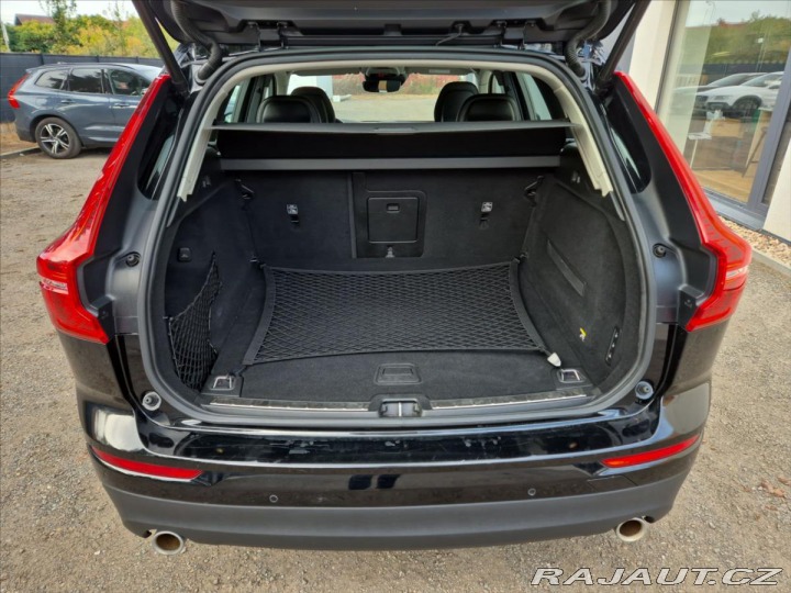 Volvo XC60 2,0 T5 FWD NEZ. TOPENÍ 2018