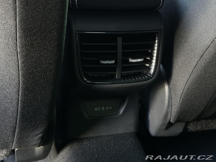 Škoda Fabia 1.5TSi DSG Monte Carlo 15 2025