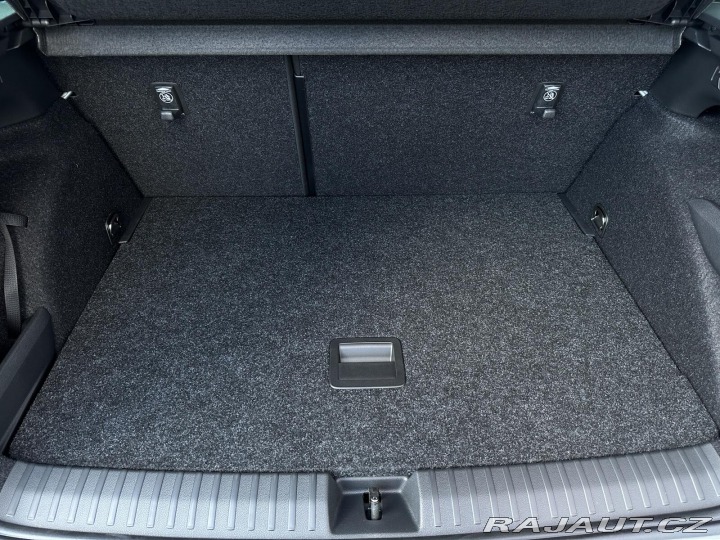 Škoda Kamiq 1.0TSi DSG Monte Carlo 11 2026