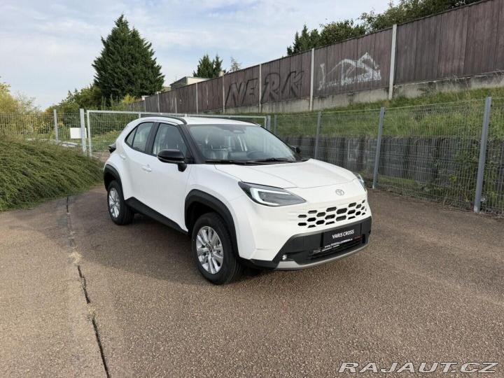 Toyota Yaris Cross Comfort - akční cena, zim 1800