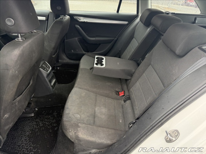 Škoda Octavia 1,8 TSi 132kw 4x4 DSG odp 2015