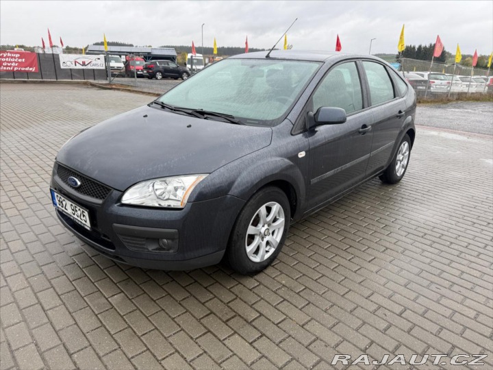Ford Focus 1,6 i 16V 74kw Klima Tažn 2007