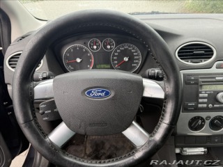 Ford Focus 1,6 i 16V 74kw Klima Tažn 2007