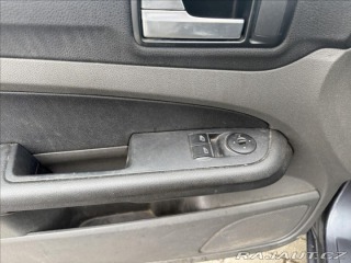 Ford Focus 1,6 i 16V 74kw Klima Tažn 2007