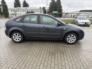 Ford Focus 1,6 i 16V 74kw Klima Tažn 2007