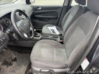 Ford Focus 1,6 i 16V 74kw Klima Tažn 2007