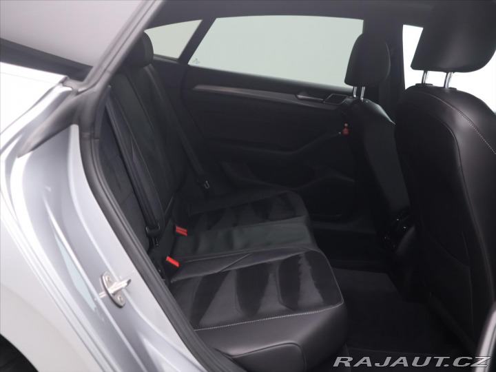 Volkswagen Arteon 2,0 TDi DSG R-line Pano 2018