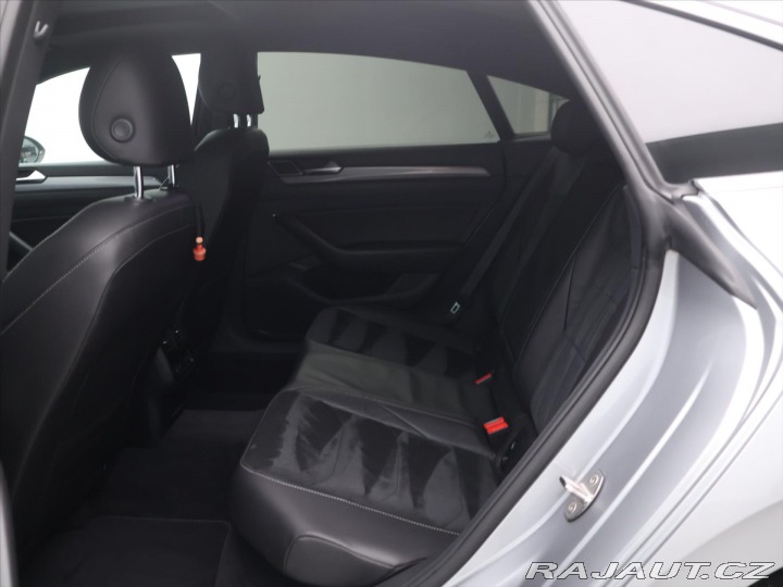 Volkswagen Arteon 2,0 TDi DSG R-line Pano 2018