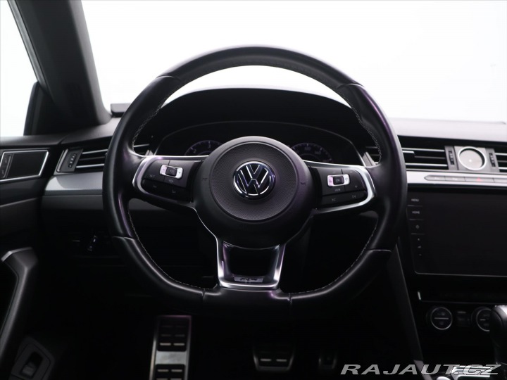 Volkswagen Arteon 2,0 TDi DSG R-line Pano 2018