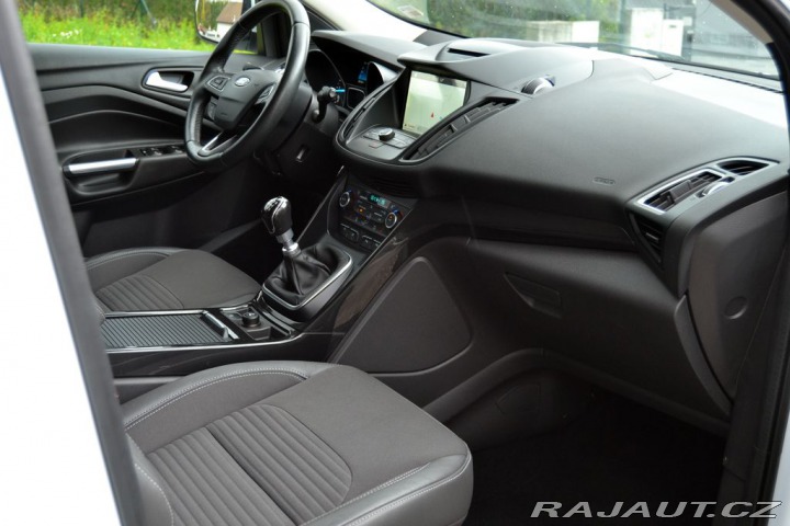 Ford Kuga 2.0 TDCI 110kW Titanium 2017