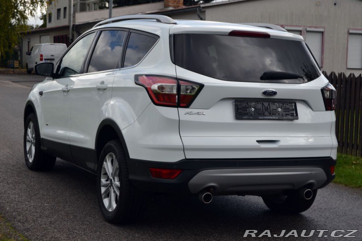 Ford Kuga 2.0 TDCI 110kW Titanium 2017