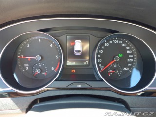 Volkswagen Passat 2,0 TDI FULL LED NAVI APP 2021