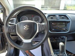 Suzuki S-Cross 1,6 DDiS 4X4 VÝHŘEV KAMER 2016
