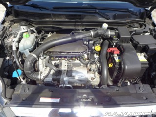 Suzuki S-Cross 1,6 DDiS 4X4 VÝHŘEV KAMER 2016