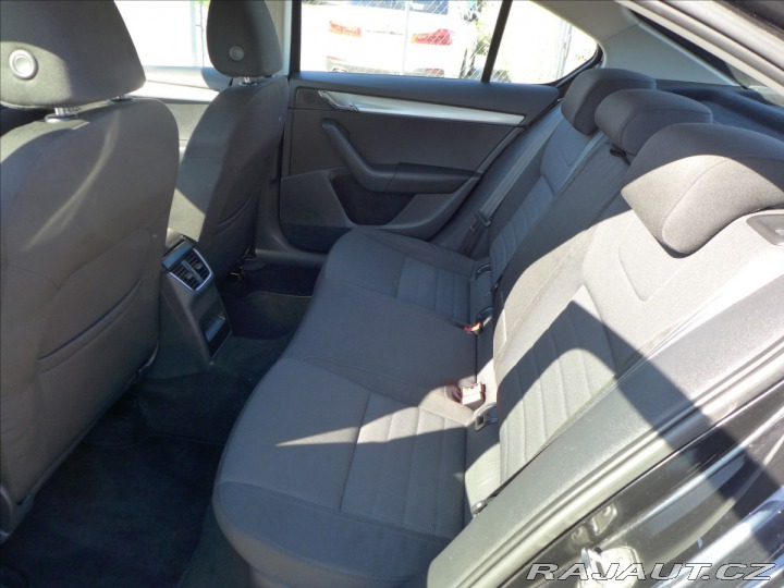 Škoda Octavia 2,0 TDI 110KW, 1.MAJITEL 2014
