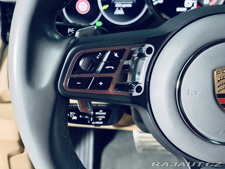 Porsche Cayenne TURBO.S ZÁRUKA.27 VZDUCH 2020