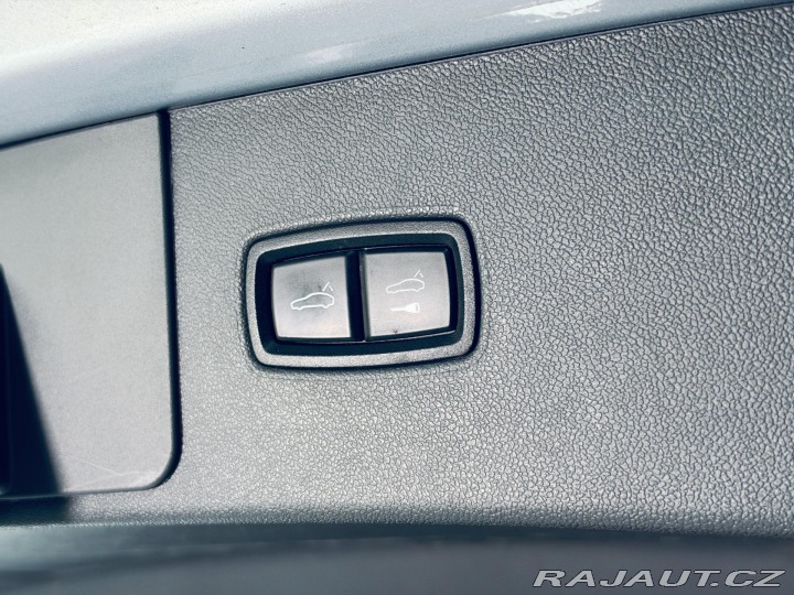 Porsche Cayenne TURBO.S ZÁRUKA.27 VZDUCH 2020
