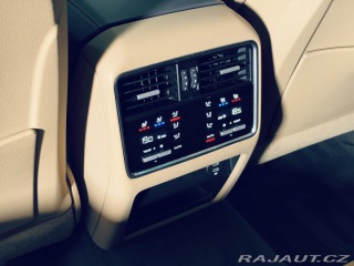 Porsche Cayenne TURBO.S ZÁRUKA.27 VZDUCH 2020