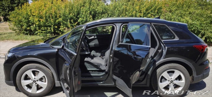 Audi Ostatní modely Q4 e-tron 40 - 150kW/77kWh 1800