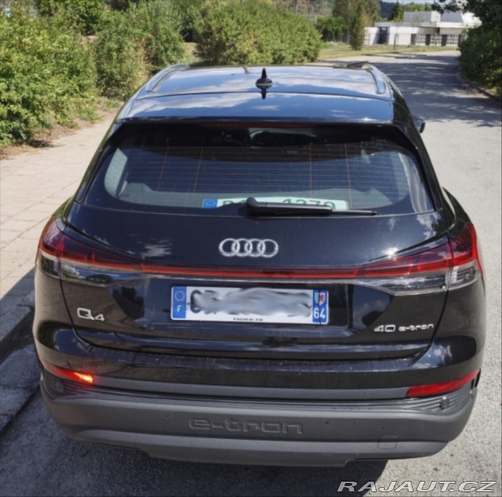 Audi Ostatní modely Q4 e-tron 40 - 150kW/77kWh 1800