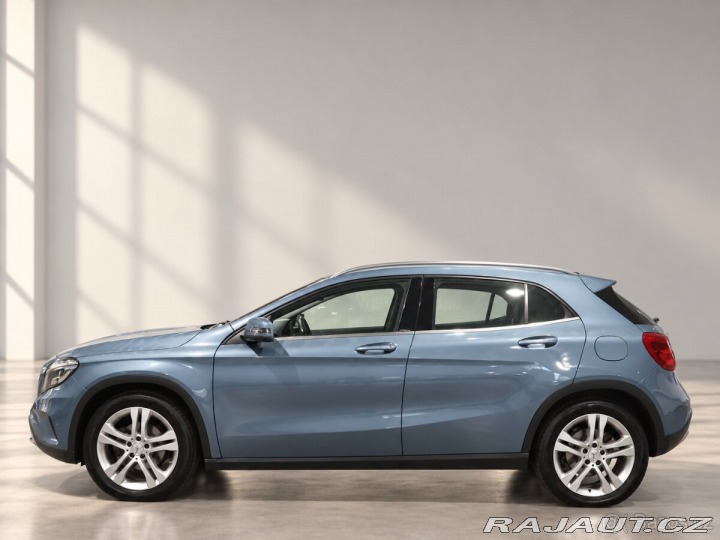 Mercedes-Benz GLA 1,6 200, 115 kW, 1595 c 2015
