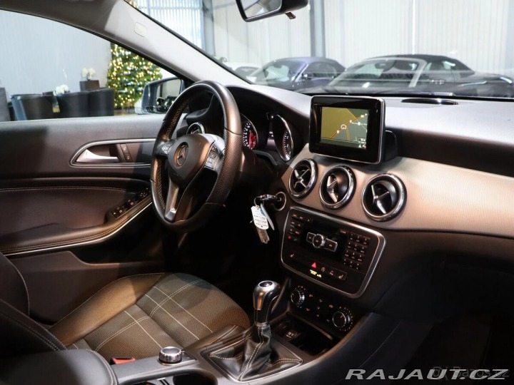 Mercedes-Benz GLA 1,6 200, 115 kW, 1595 c 2015