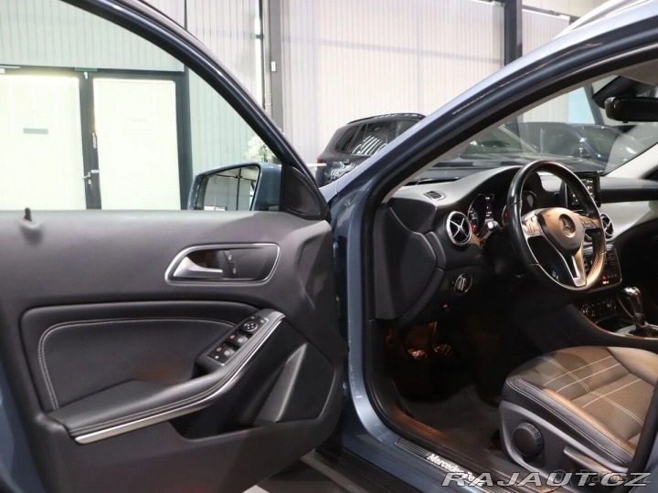 Mercedes-Benz GLA 1,6 200, 115 kW, 1595 c 2015