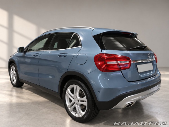 Mercedes-Benz GLA 1,6 200, 115 kW, 1595 c 2015