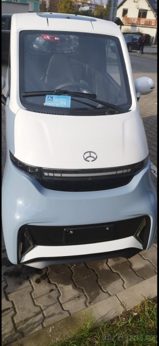 Ostatní značky Ostatní modely LERAMOTORS E-Car E4